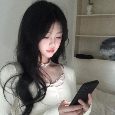 目露凶光